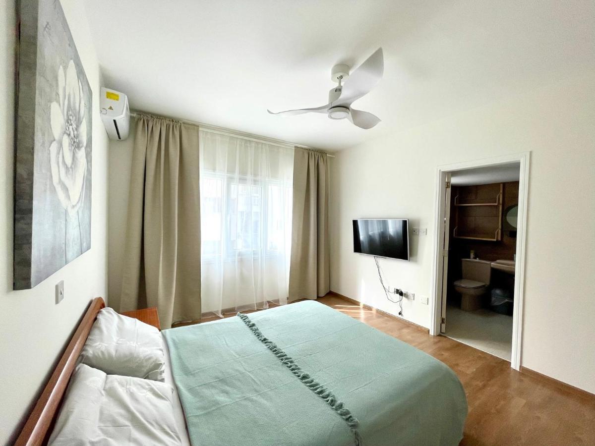 100 M To The Beach Sea La Vie 3 Bedroom Apartment Limassol Extérieur photo